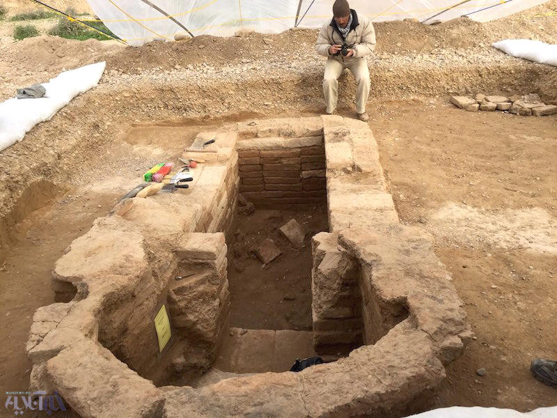 خبرآنلاین - این گورهای ۶هزار ساله در تل چگاسفلی خوزستان تاریخ تمدن ایران را  تغییر می‌دهد؟